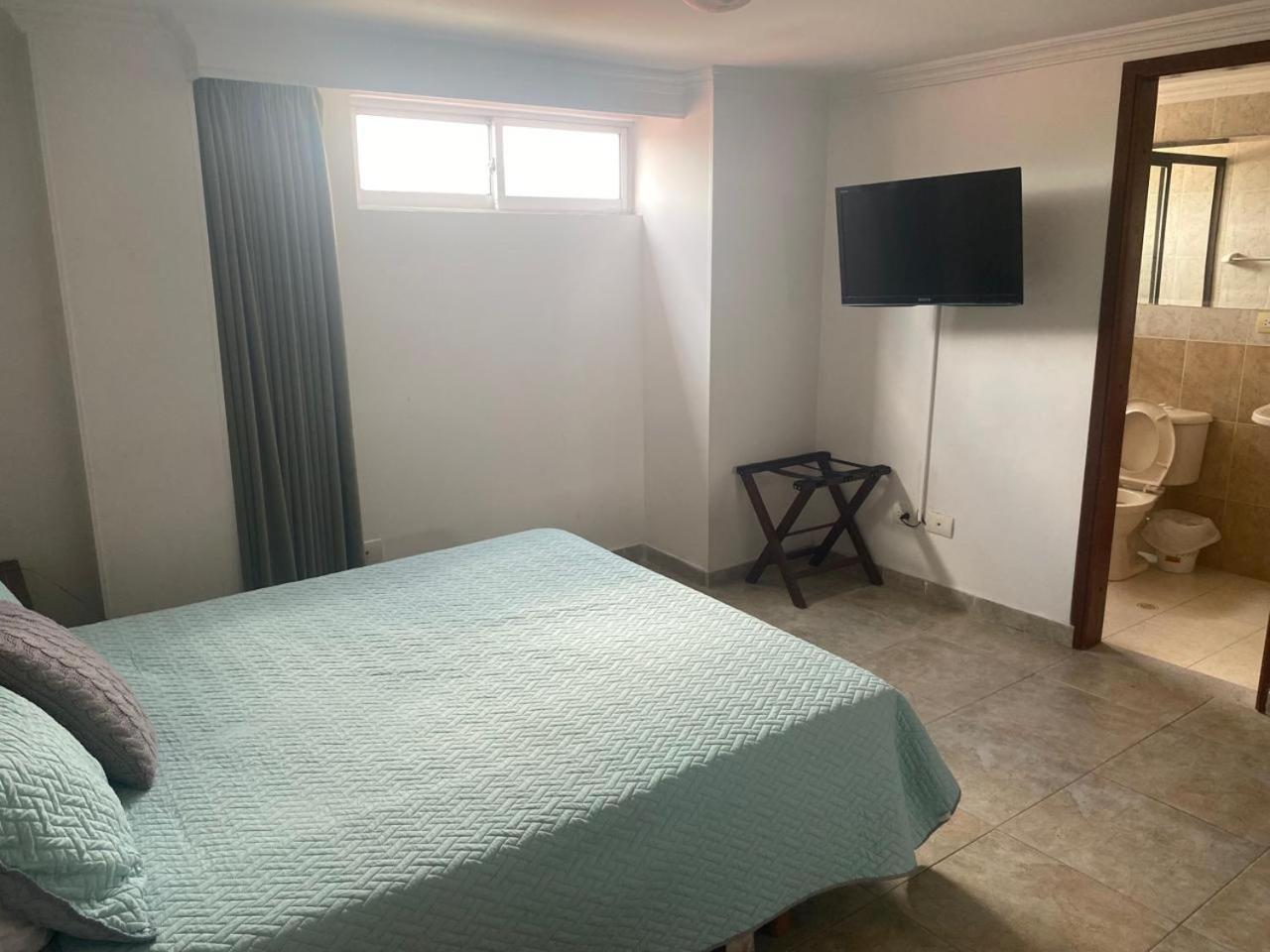 Hotel Juan De La Vega à La Vega  Extérieur photo