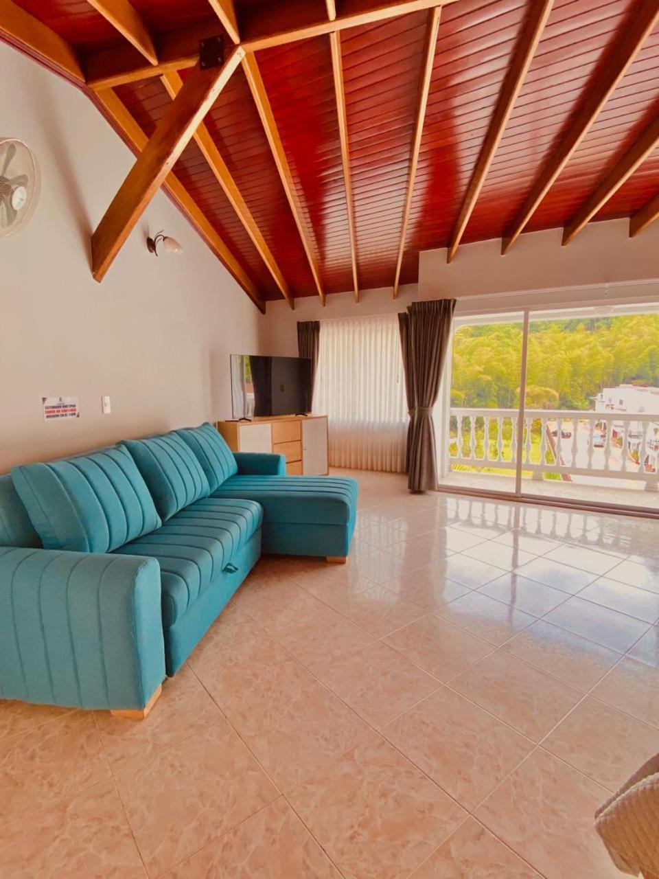 Hotel Juan De La Vega à La Vega  Extérieur photo