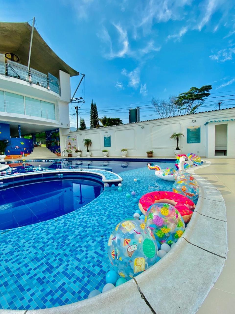 Hotel Juan De La Vega à La Vega  Extérieur photo
