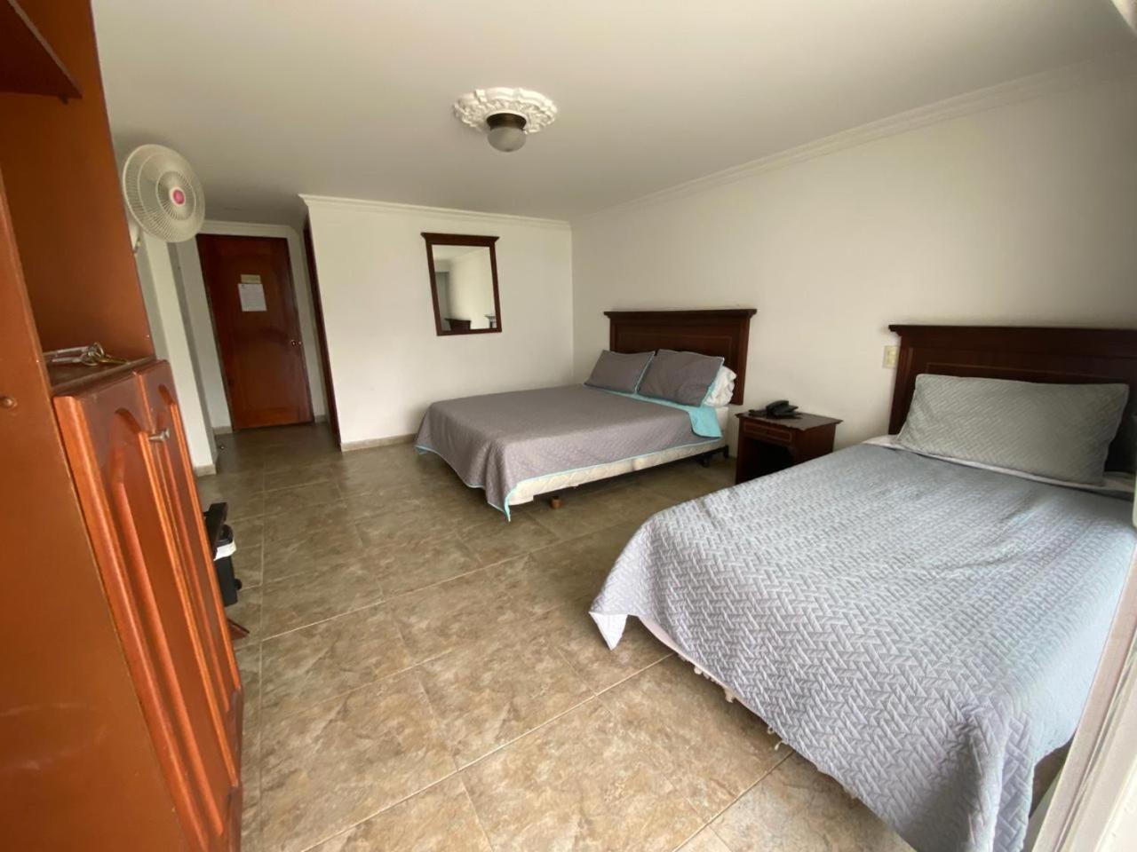Hotel Juan De La Vega à La Vega  Chambre photo